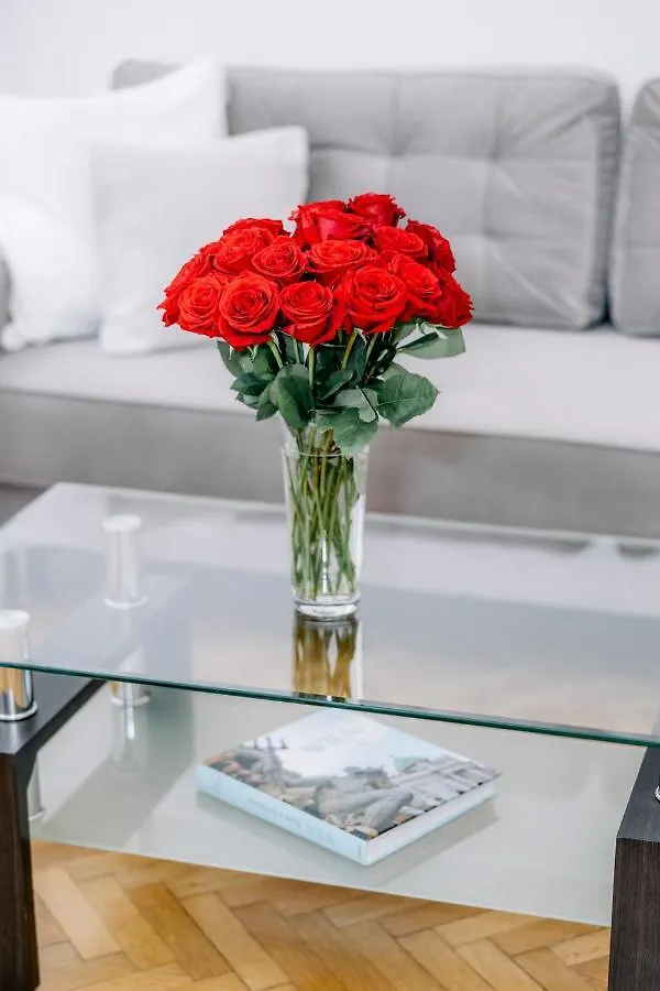 Stylish Vienna Apartment 0*,